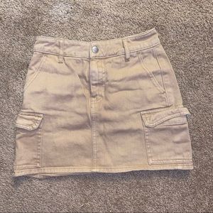 TAN CARGO SKIRT